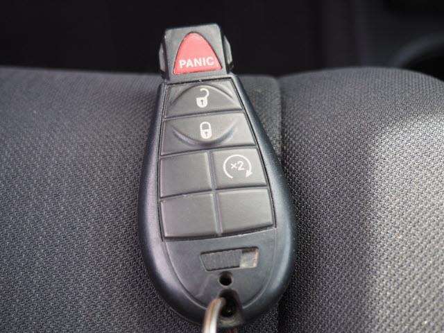 Dodge Journey 2010 photo 4